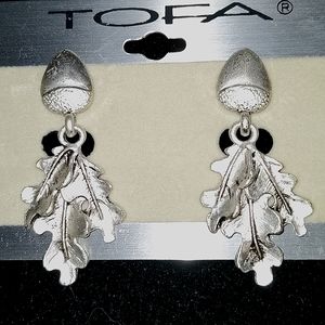 ❤️ Silver Autumn Acorn Earrings NEW